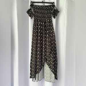 Poof New York Black Floral Off Shoulder Smocked Dress Women’s Sz Medium Hi Low